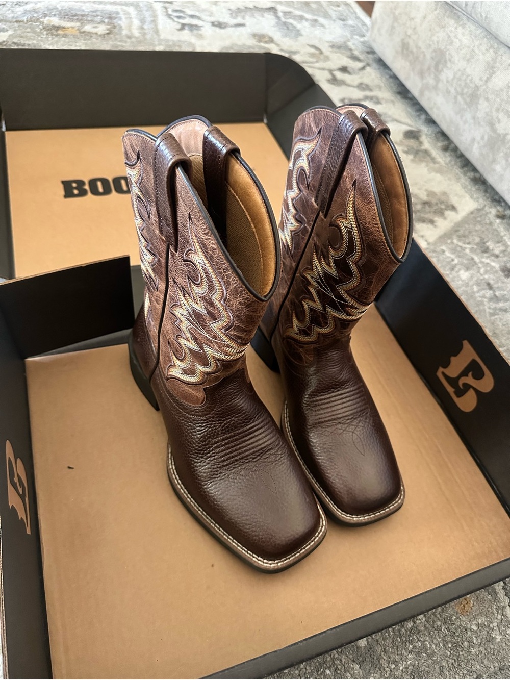 Men’s Cody James broad square toe boots